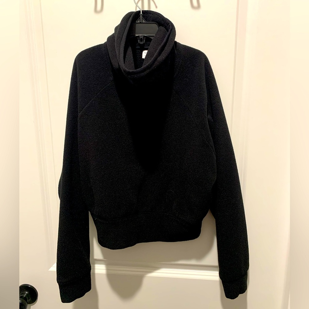 Girls L (10-12) Old Navy Active Wear Sweater